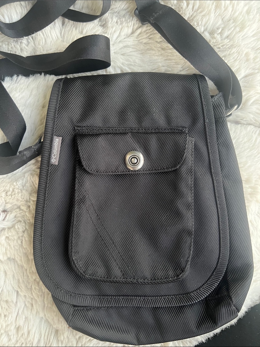 Columbia Black Men's Messenger Crossbody Bag